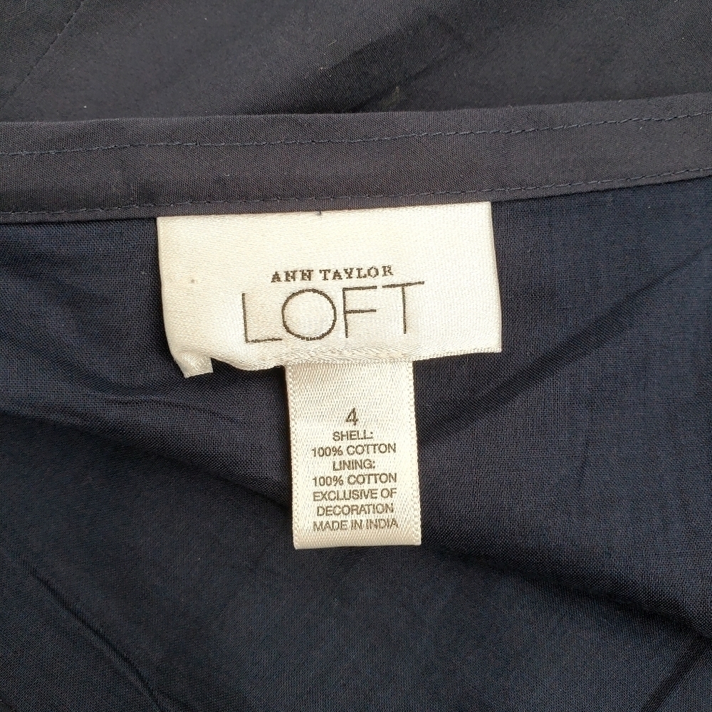 Ann Taylor Loft 100% Cotton Navy Blue Floral Beaded Skirt - Picture 5 of 7